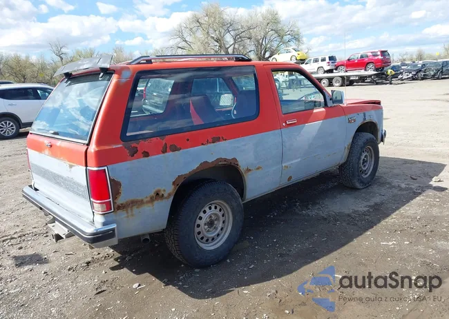 1G8CT18B1E8203630: 42143372