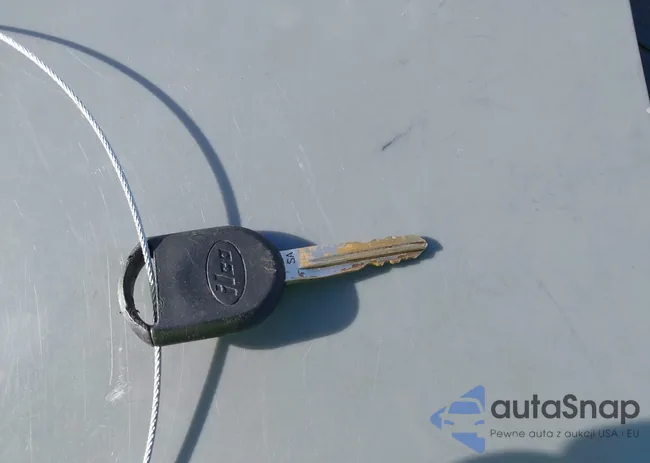 3FAHP0GA7CR103388: 42144657