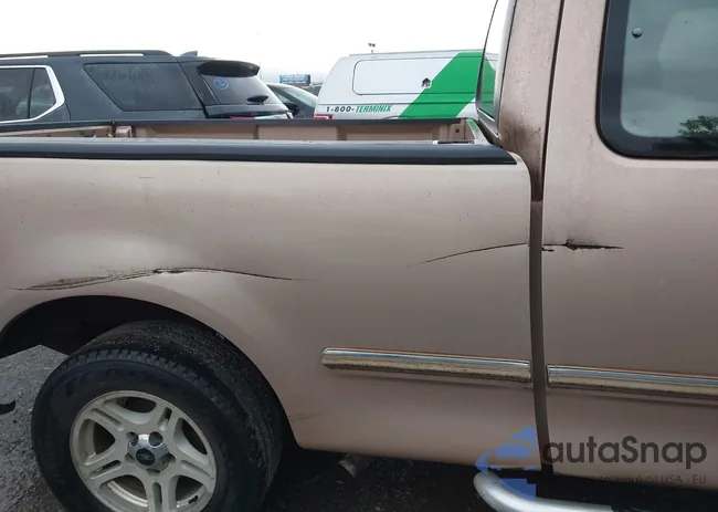 1FTDX1760VNA01902: 42144846