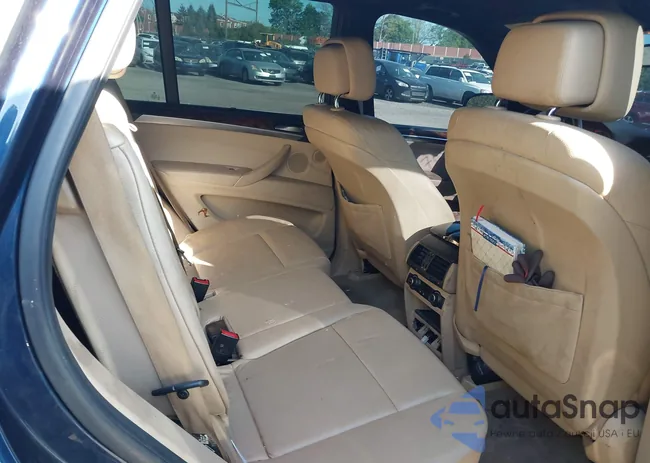 5UXZV8C57BL418702: 42144870