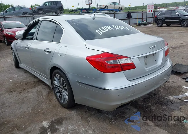 KMHGC4DD1CU153490: 42144974