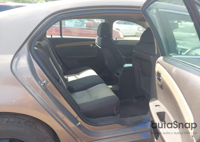 1G1ZG57BX8F169211: 42145040