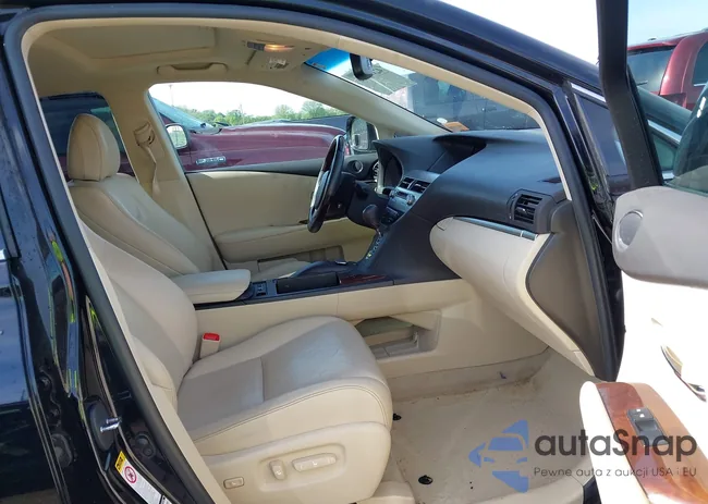 2T2BK1BA3DC207553: 42145076