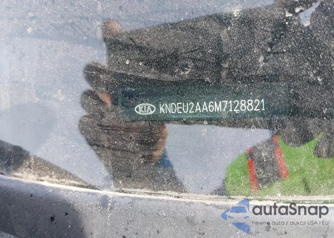 KNDEU2AA6M7128821: 42144223