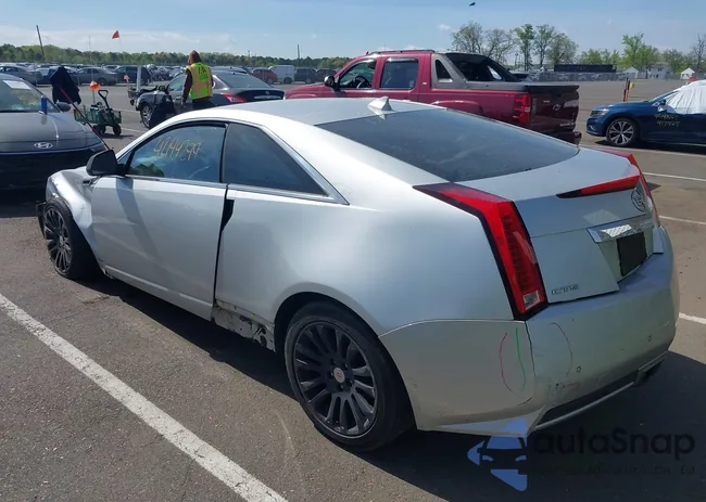 1G6DA1E32E0163864: 42144299