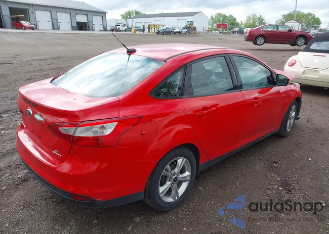 1FADP3F27EL269213: 42144360