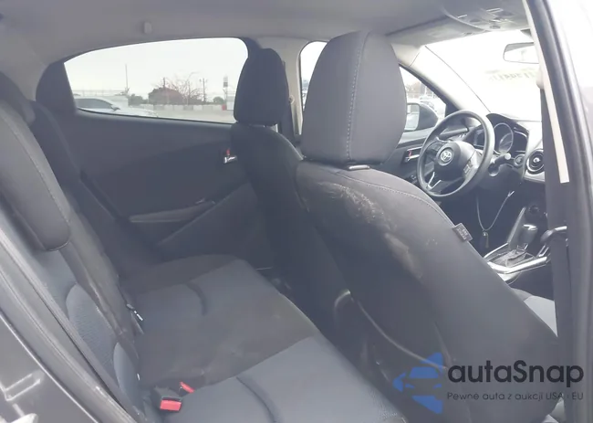 3MYDLBYV8HY153524: 42144411