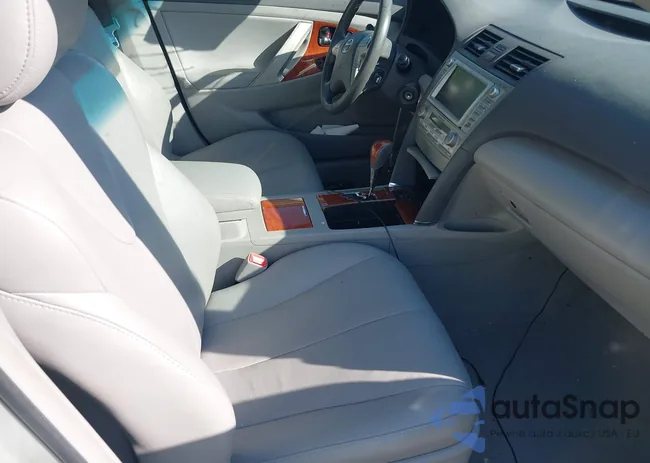 4T4BF3EK2BR211720: 42144433