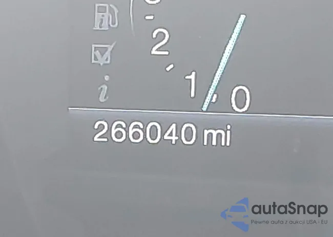 1FMHK7F89BGA63722: 42144464