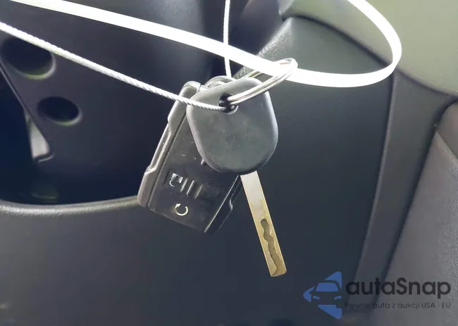 1GCGSBEN3J1207468: 42145573