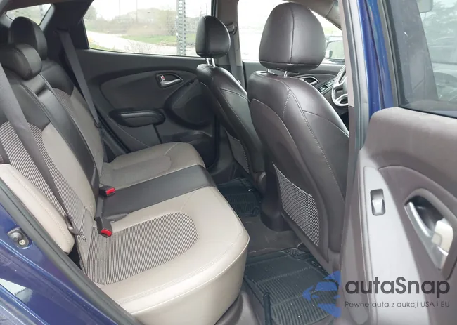 KM8JU3AC8CU386484: 42145701