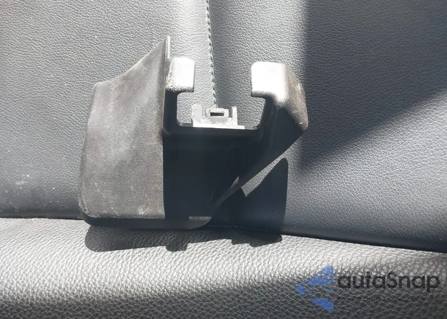 JF2GPBKC0EH261037: 42145837