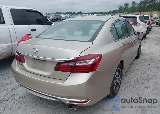 1HGCR2F34GA020726: 42145854