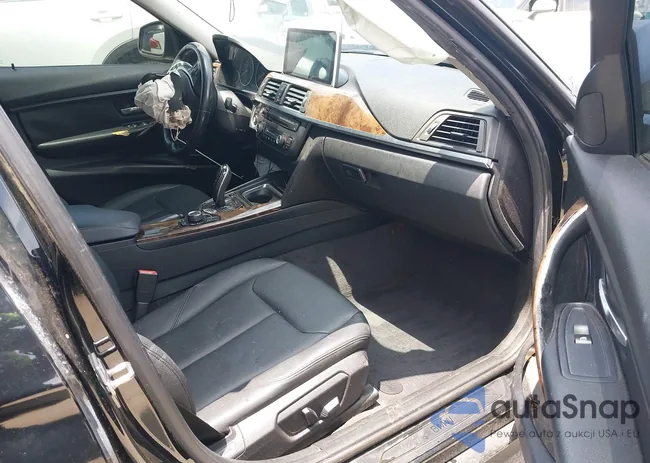 WBA3C1C54EK109930: 42145859