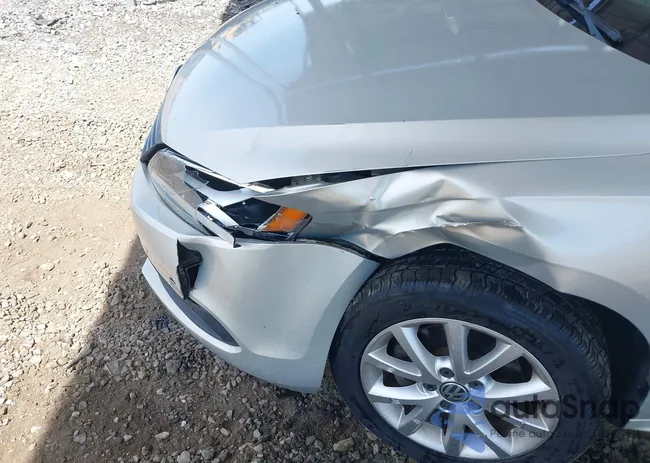 3VWBZ7AJ6BM357730: 42145881