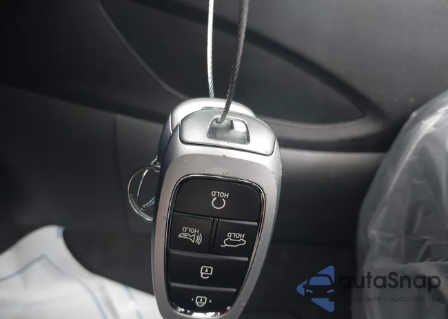 5NMJCCAE2NH090105: 42145889