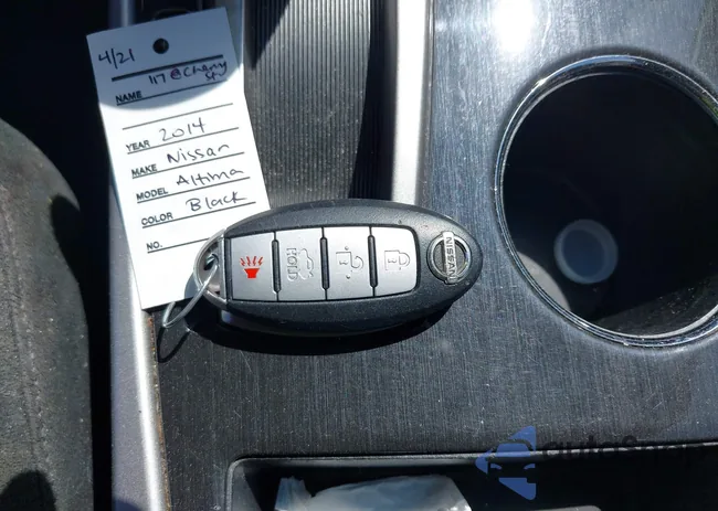 1N4AL3AP3EC194463: 42145893