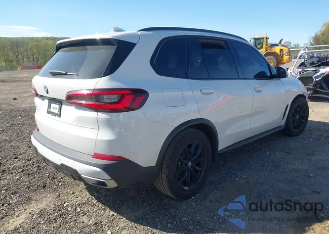 5UXCR6C04P9P35750: 42146052