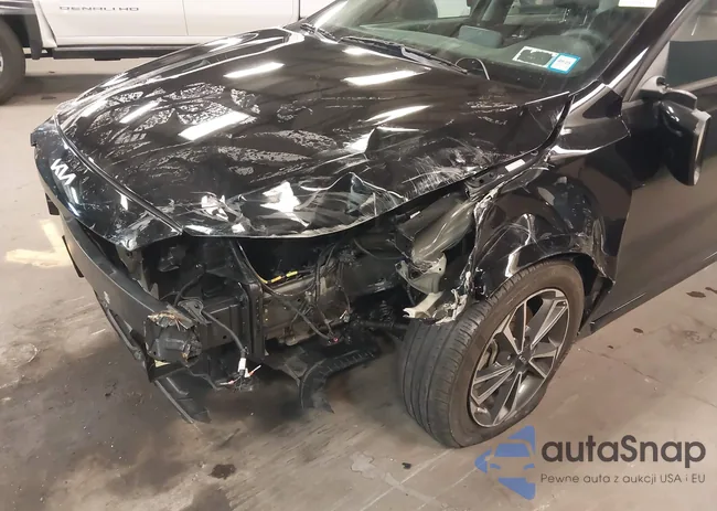 3KPF24ADXPE553768: 42145166