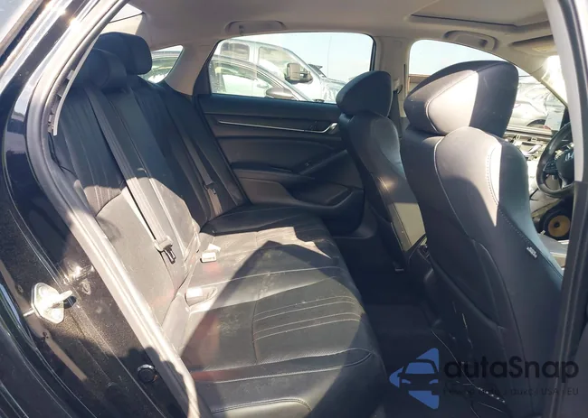 1HGCV2F59JA018183: 42145255