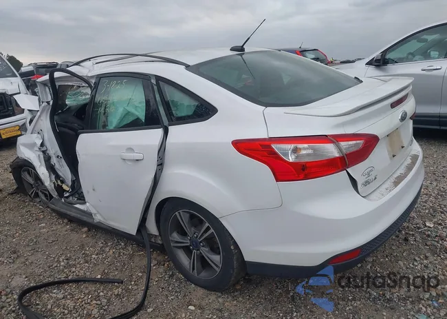 1FADP3F20EL416620: 42146918