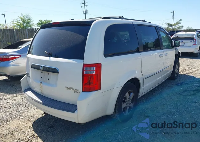 2D4RN5D12AR210330: 42146969