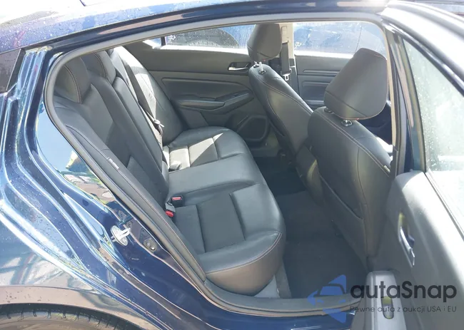 1N4BL4CV4MN313307: 42147027