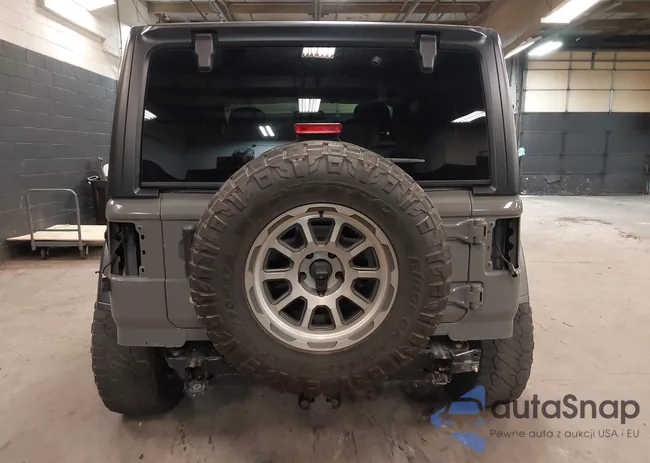 1C4GJXAN4KW545438: 42146378