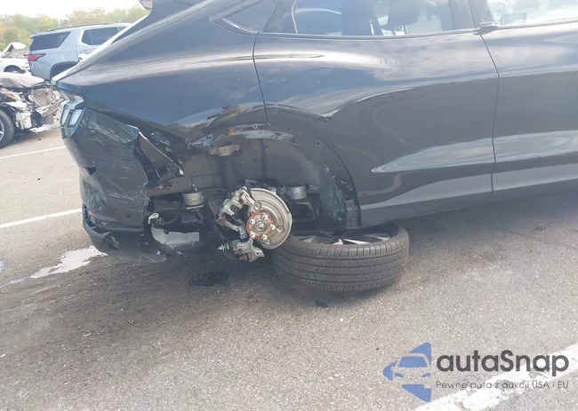 3FMTK1SU7RMA39672: 42146432