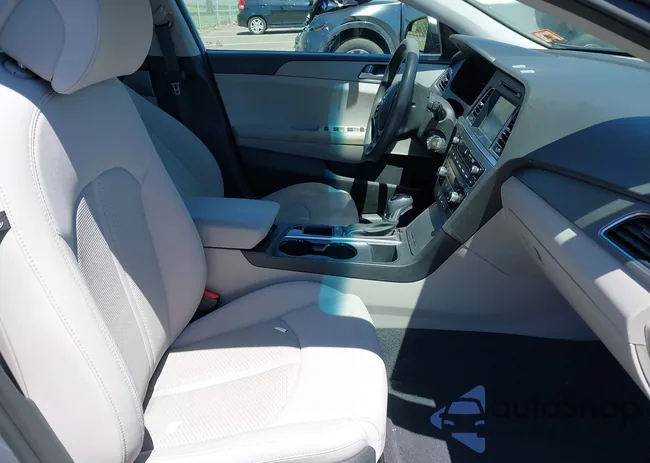 5NPE24AF5GH295765: 42146449