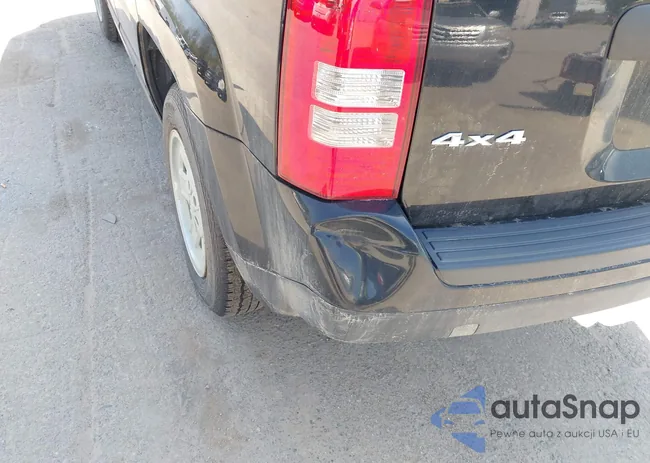 1C4NJRBB3CD599477: 42147528