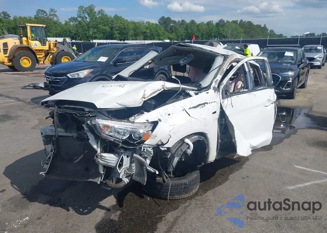 4A4AP3AUXFE053036: 42147792