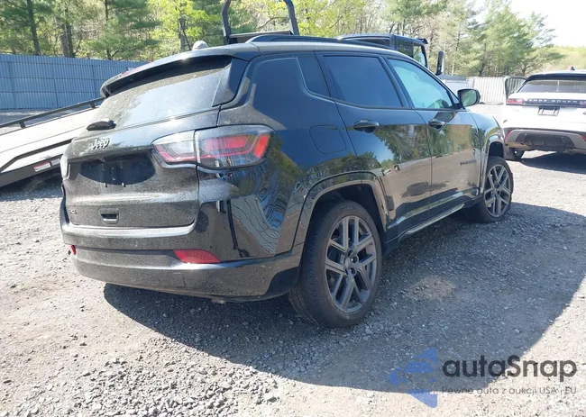 3C4NJDCN6RT169683: 42147825