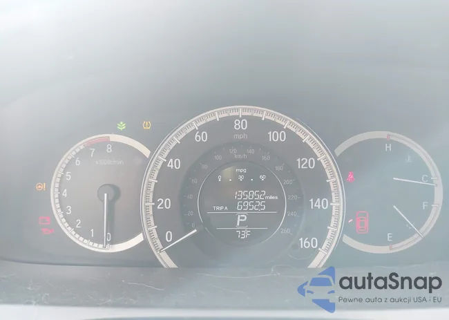 1HGCR2F30HA092153: 42147873