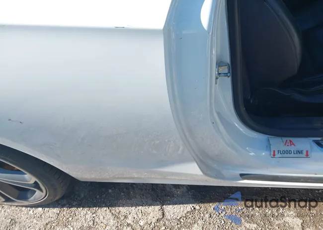 W04WT3N50GG095596: 42147348