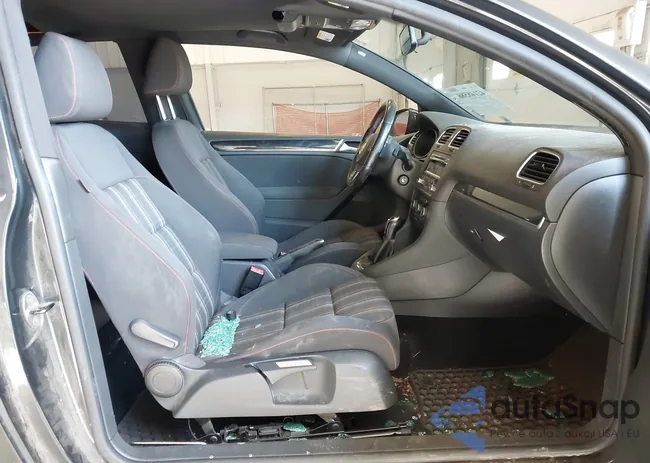 WVWED7AJ7DW009274: 42148586