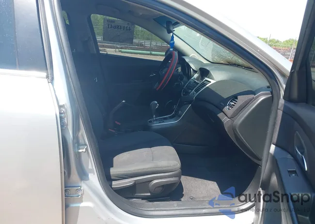 1G1PJ5S99B7301583: 42148641