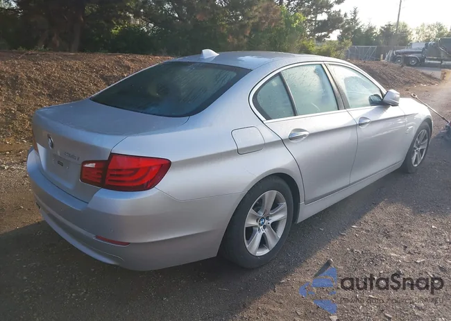 WBAXH5C58CDW11755: 42148899