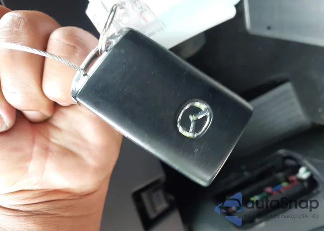 JM3KKCHD3R1153224: 42148905