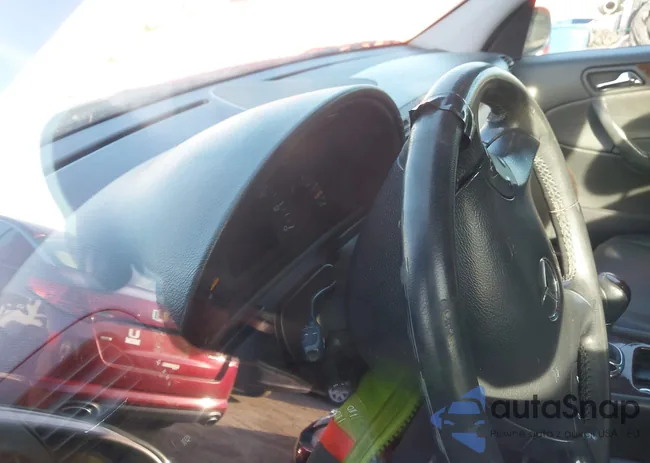 WDBRF81J23F399151: 42148929