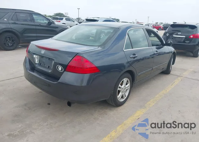 1HGCM55327A152739: 42149013