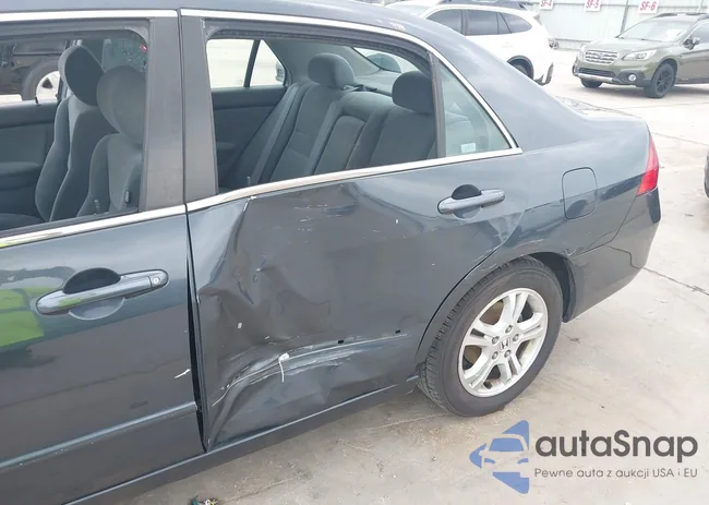 1HGCM55327A152739: 42149013