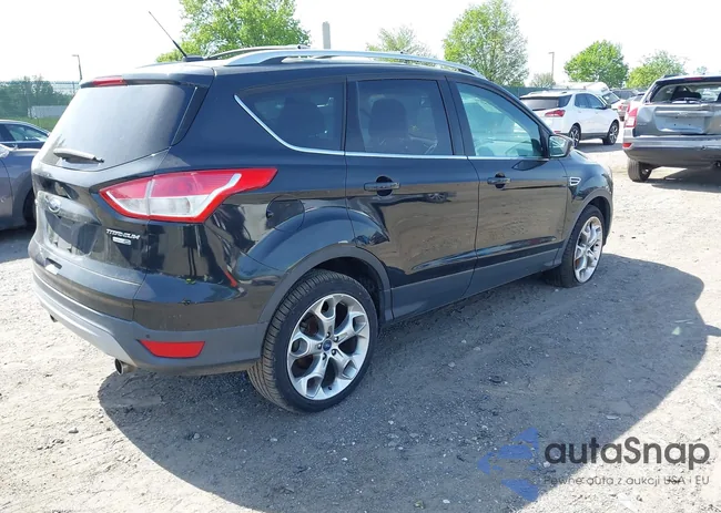 1FMCU9J95DUD21996: 42148157