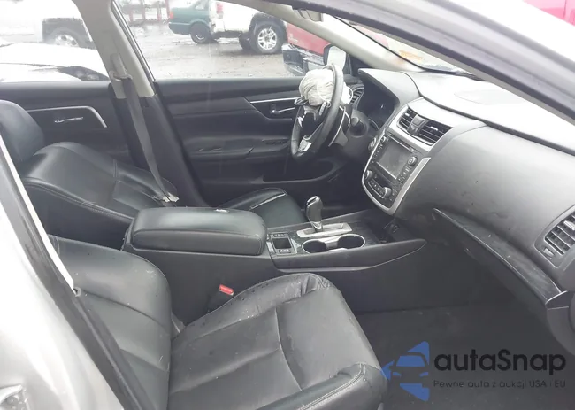 1N4BL3AP9HC198882: 42148241