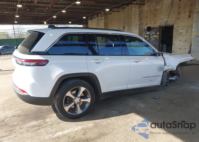 1C4RJYB60P8880567: 42148299