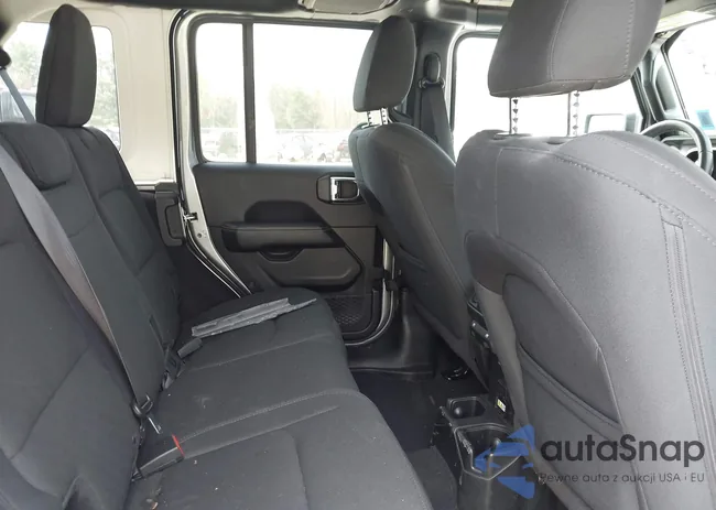 1C4HJXEG4JW141540: 42148402