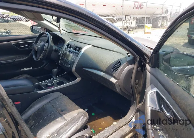 1N4AL3AP5EC323528: 42148503