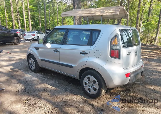 KNDJT2A12B7713748: 42149568