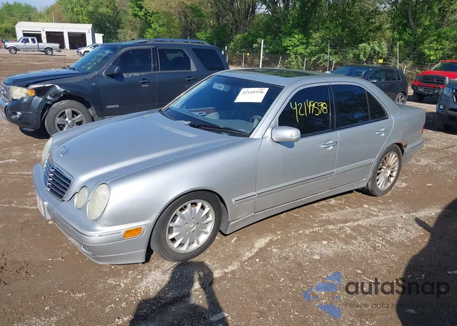 WDBJF65J61B373135: 42149598