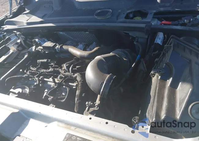 SALCR2RX6JH760704: 42149802